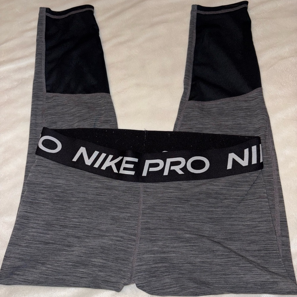 Nike Pro Charcoal Leggings youth size L